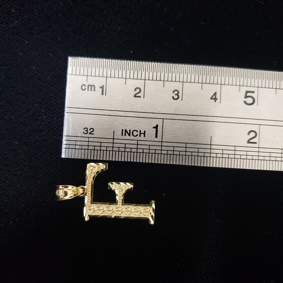 10kt Gold Letter F Pendant - Picture 4 of 11
